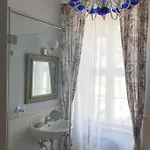 Herrenhaus Orangella Apartmán *