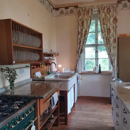 Herrenhaus Orangella Apartment *